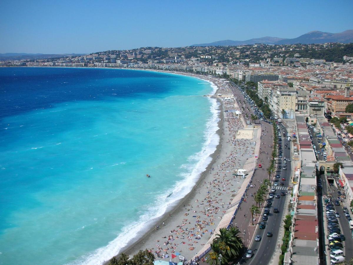 Palais Elisabeth Promenade Des